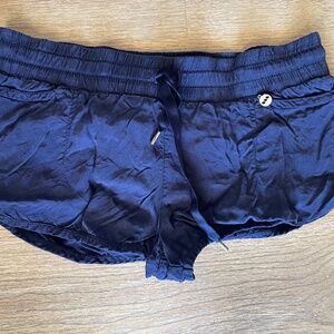 Lorna Jane Running Short